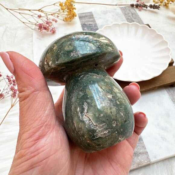 Beautiful Ocean Jasper Mushroom Carving - Picture 7 of 8